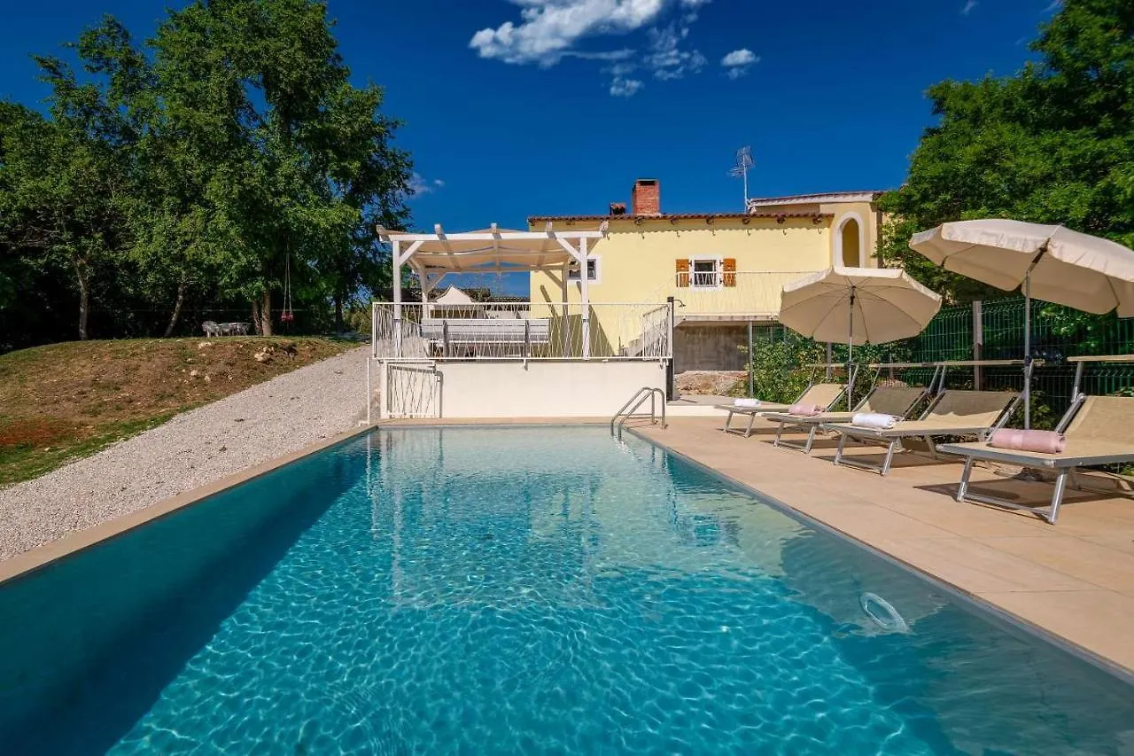 Villa Vista Mare Vranje Selo 0*,  Croatia